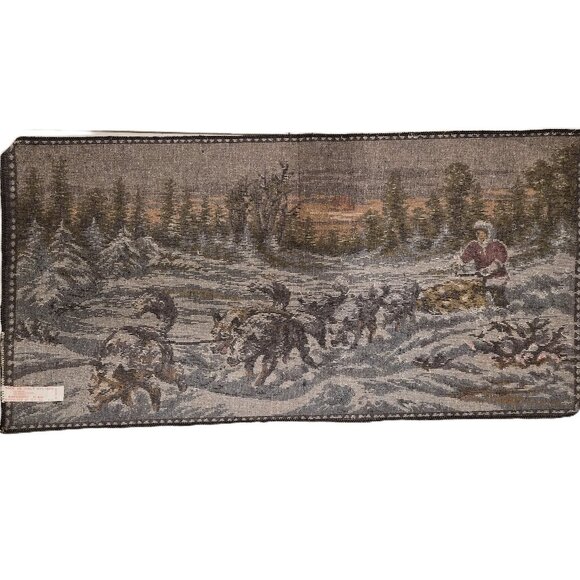Vintage Italian Wall Rug – Dog Sled Scene – Winter Cabin Decor - Picture 2 of 3
